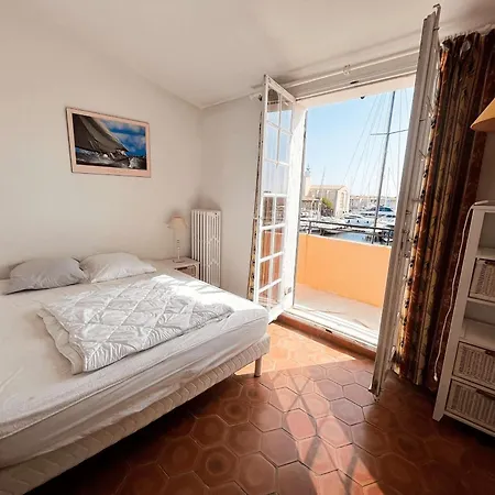 Holiday home Maison De Pecheur Avec Parking - Vue Marina - Fr-1-868-40 Grimaud